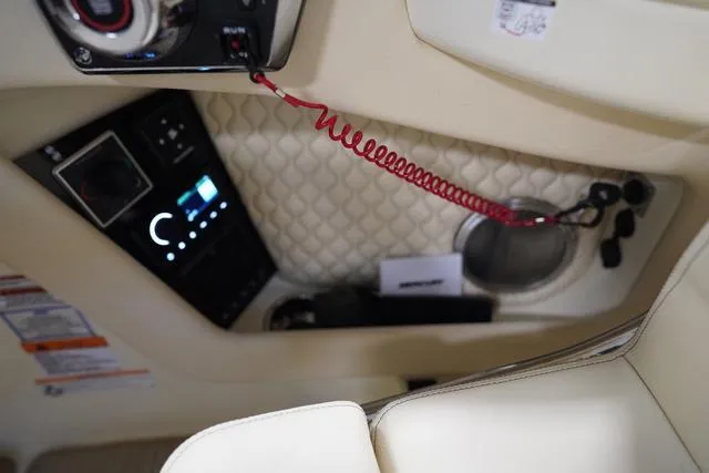 Slide: The Image of Chris-Craft Launch 28 GT 2025 - 38