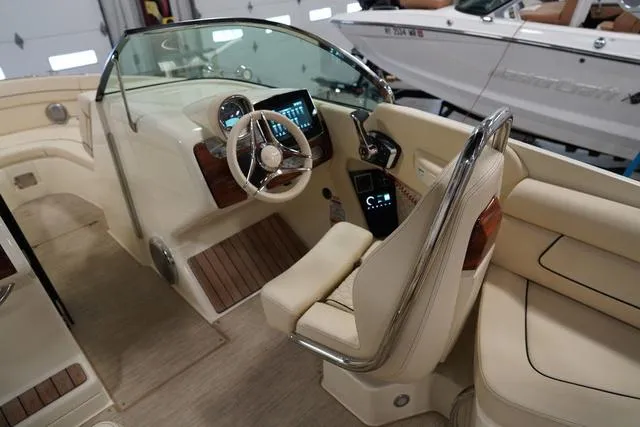 Slide: The Image of Chris-Craft Launch 28 GT 2025 - 41