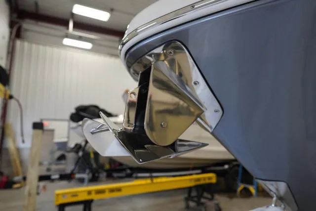 Slide: The Image of Chris-Craft Launch 28 GT 2025 - 5