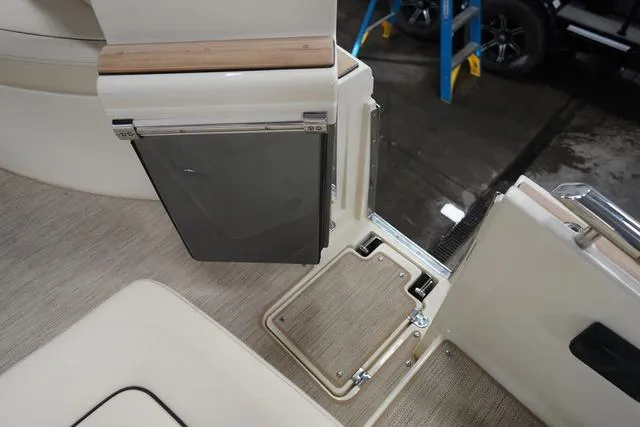 Slide: The Image of Chris-Craft Launch 28 GT 2025 - 51