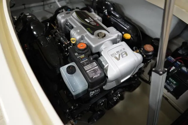 Slide: The Image of Chris-Craft Launch 28 GT 2025 - 52