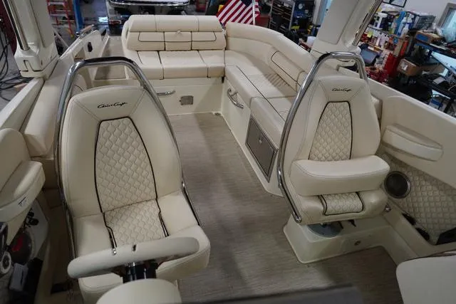 Slide: The Image of Chris-Craft Launch 28 GT 2025 - 64