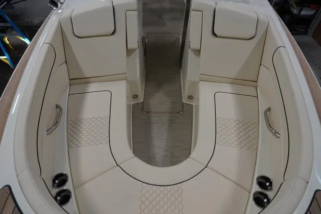 Slide: The Image of Chris-Craft Launch 28 GT 2025 - 70