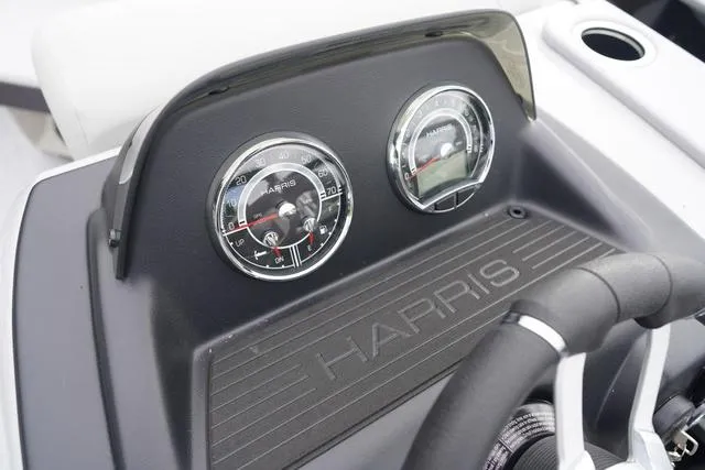 Slide: The Image of Harris CRUISER 190 SL 2025 - 24