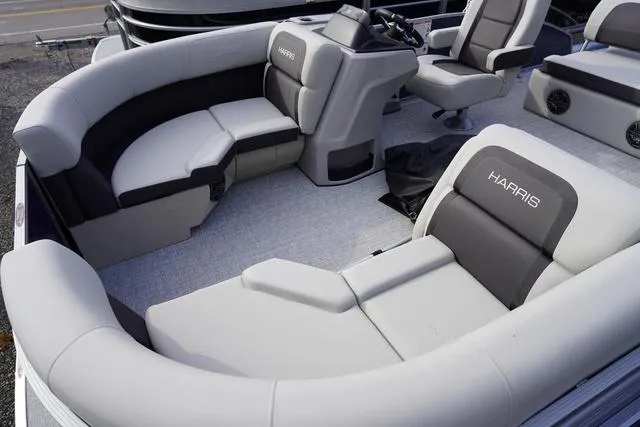 Slide: The Image of Harris CRUISER 190 SL 2025 - 4