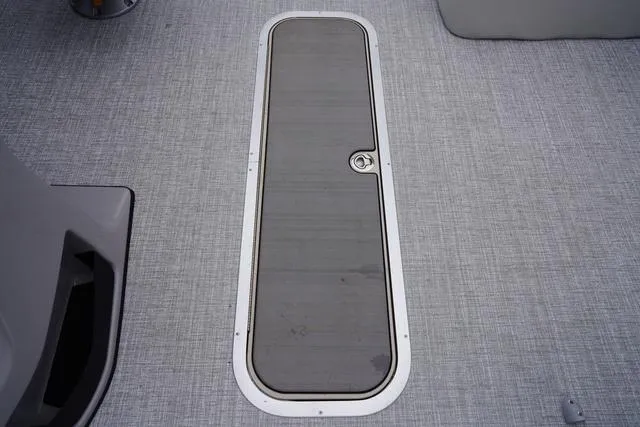 Slide: The Image of Harris Cruiser 210 SL 2025 - 44