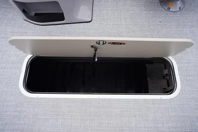 Slide: The Image of Harris Cruiser 210 SL 2025 - 45