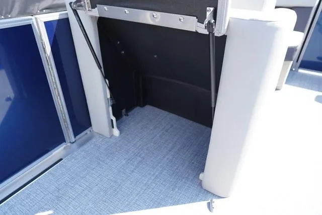 Slide: The Image of Harris Cruiser 210 SL 2025 - 20