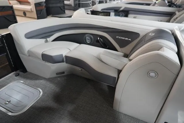 Slide: The Image of 2025 Barletta Corsa 23UC boat interior with luxurious seating and modern design. - 5
