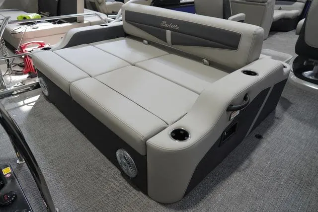 Slide: The Image of Barletta C22UC 2025 - 32