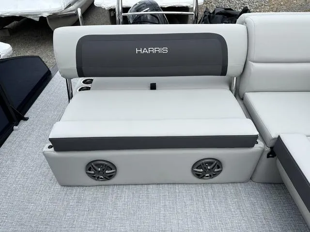 Slide: The Image of Harris CRUISER 250 SL 2025 - 26