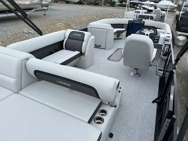 Slide: The Image of Harris CRUISER 250 SL 2025 - 36