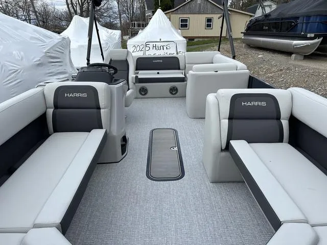 Slide: The Image of Harris CRUISER 250 SL 2025 - 4