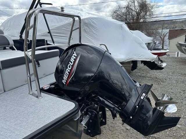 Slide: The Image of Harris CRUISER 250 SL 2025 - 45