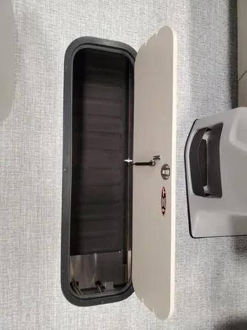 Slide: The Image of Harris CRUISER 230 SL 2025 - 26