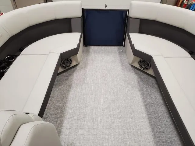 Slide: The Image of Harris CRUISER 230 SL 2025 - 5