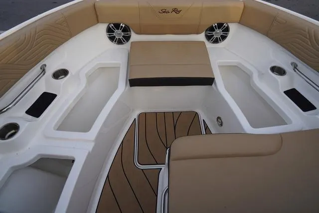 Slide: The Image of Sea Ray SDX 250 Surf 2025 - 26