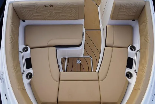 Slide: The Image of Sea Ray SDX 250 Surf 2025 - 28