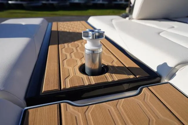 Slide: The Image of MasterCraft XT24 2025 - 15