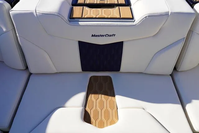 Slide: The Image of MasterCraft XT24 2025 - 26