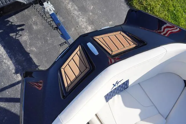 Slide: The Image of MasterCraft XT24 2025 - 42