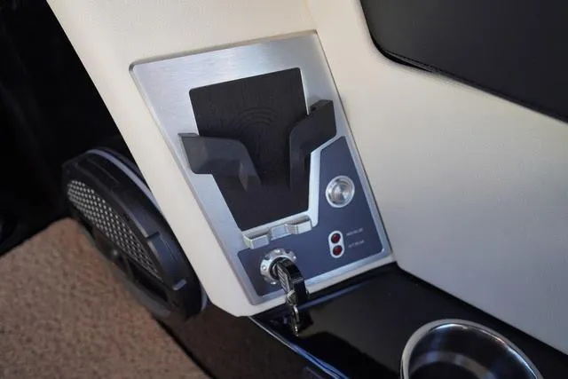 Slide: The Image of MasterCraft XT24 2025 - 49