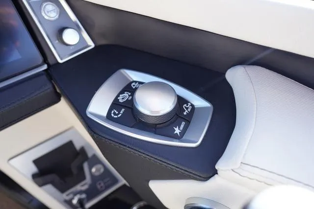 Slide: The Image of MasterCraft XT24 2025 - 50