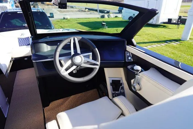 Slide: The Image of MasterCraft XT24 2025 - 57