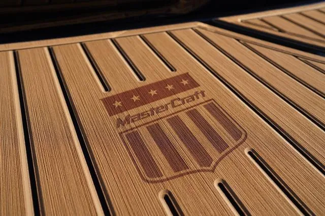 Slide: The Image of MasterCraft XT24 2025 - 9