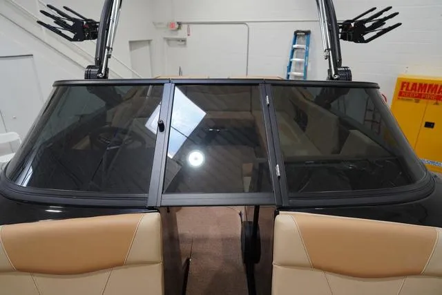 Slide: The Image of MasterCraft NXT22 2025 - 47