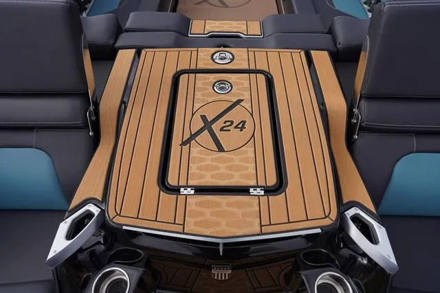 Slide: The Image of MasterCraft X24 2025 - 17