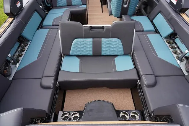 Slide: The Image of MasterCraft X24 2025 - 25