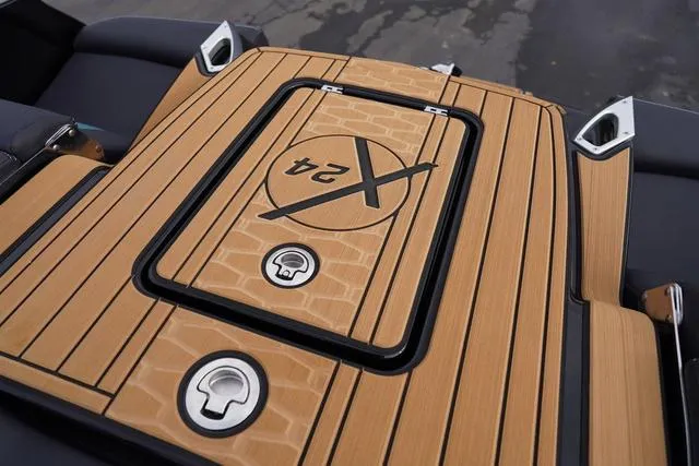 Slide: The Image of MasterCraft X24 2025 - 27