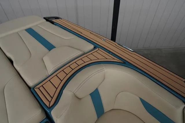 Slide: The Image of MasterCraft XT24 2025 - 13