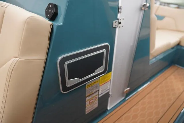 Slide: The Image of MasterCraft XT24 2025 - 24