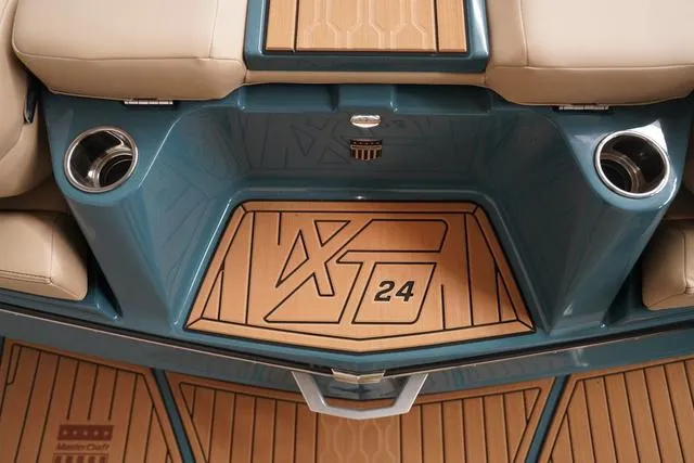 Slide: The Image of MasterCraft XT24 2025 - 58