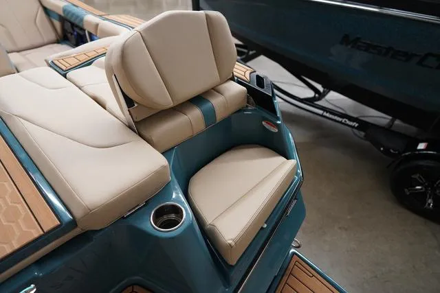 Slide: The Image of MasterCraft XT24 2025 - 7