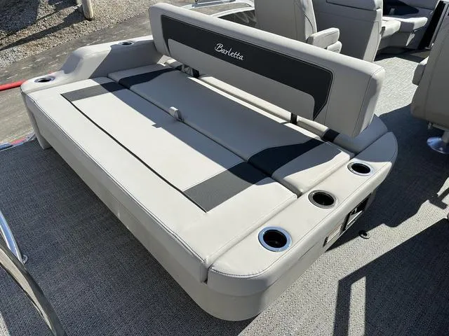 Slide: The Image of Barletta A20UC 2025 - 28