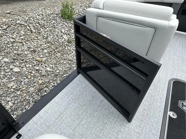 Slide: The Image of Harris Cruiser 210 SLDH 2025 - 28