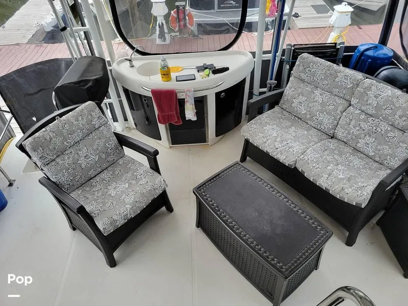 Slide: The Image of 1994 Bayliner 4587 for sale in Marlboro, NY - 4