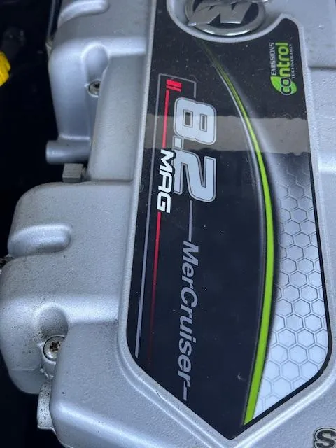 Slide: The Image of MerCruiser 8.2 MAG engine in a 2016 Sea Ray 270 Sundeck boat. - 28