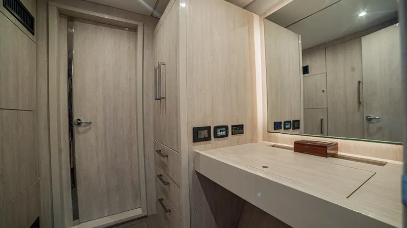 Slide: The Image of Vanity - 31