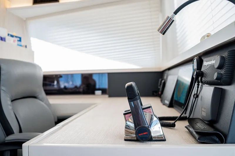 Slide: The Image of Blinds Drawn - 9