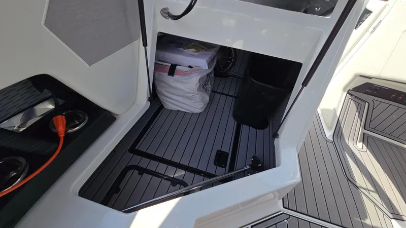 Slide: The Image of Correct Craft Super Air Nautique G23 2022 - 51