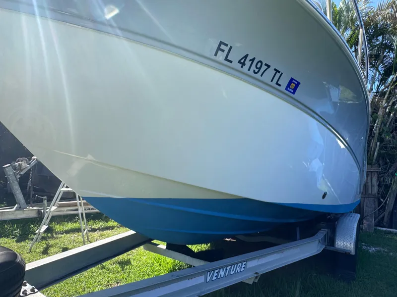 Slide: The Image of 2011 Sea Fox 256 WA Voyager boat on trailer, registration FL 4197 TL. - 20
