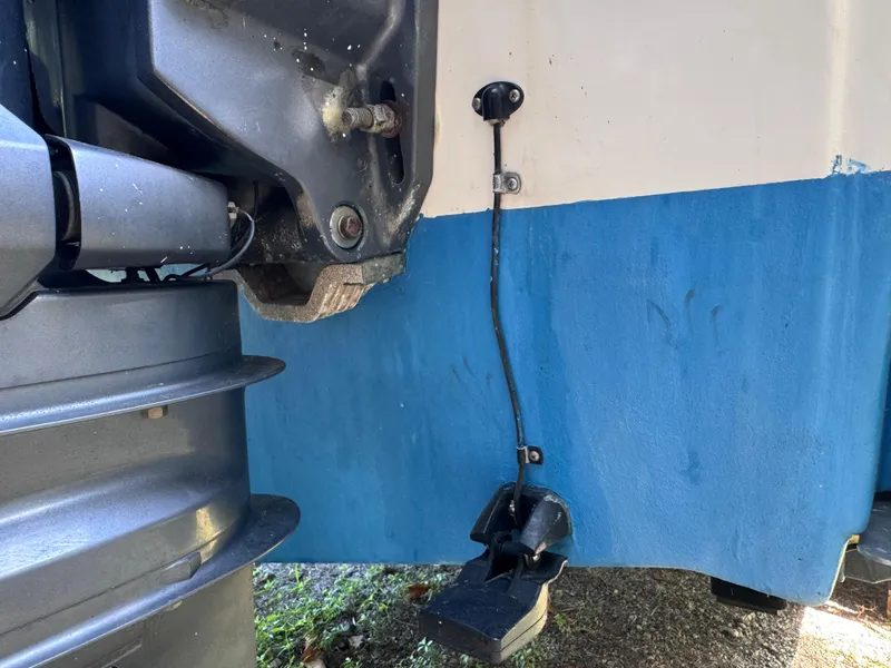 Slide: The Image of 2011 Sea Fox 256 WA Voyager boat hull and motor detail. - 33