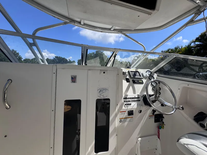 Slide: The Image of Sea Fox 256 WA Voyager 2011 - 74