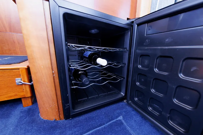 Slide: The Image of Wine Refrigerator - 25