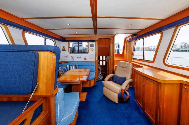 Slide: The Image of Salon - 26