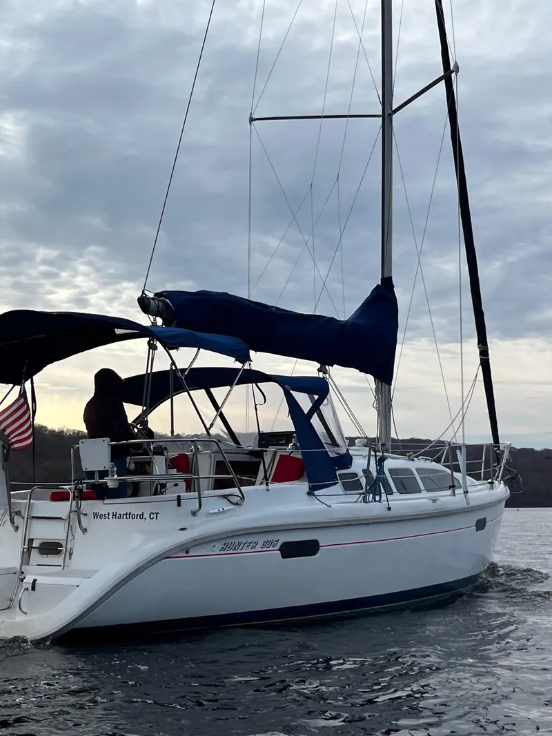 Slide: The Image of Hunter 336 1996 - 0